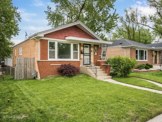 Building Photo - 14341 Dobson Ave