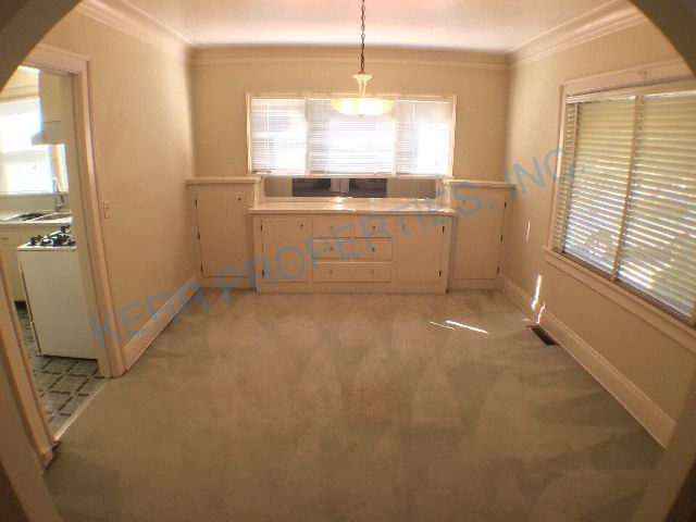 Building Photo - 7114 SE 17th Ave