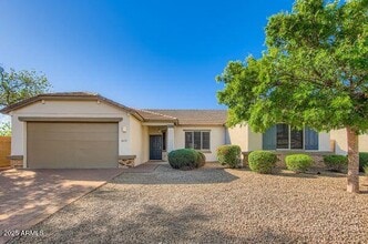 Building Photo - 18131 W Port Royale Ln
