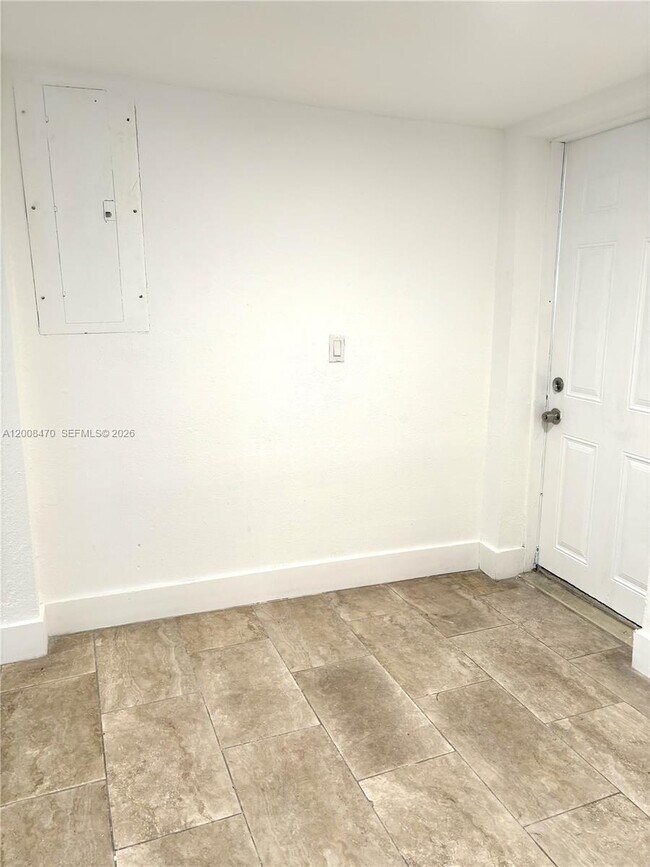 Foto del edificio - 1416 SW 33rd Ct