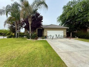 Building Photo - 7931 Granite Pointe Pkwy