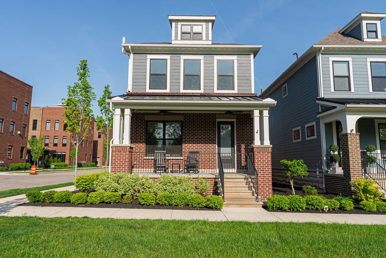 Primary Photo - 1185 Perry St