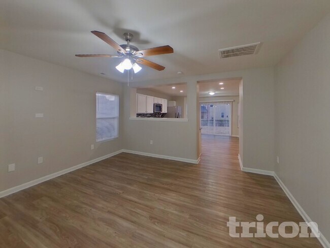 Foto del edificio - 238 Waterlemon Way