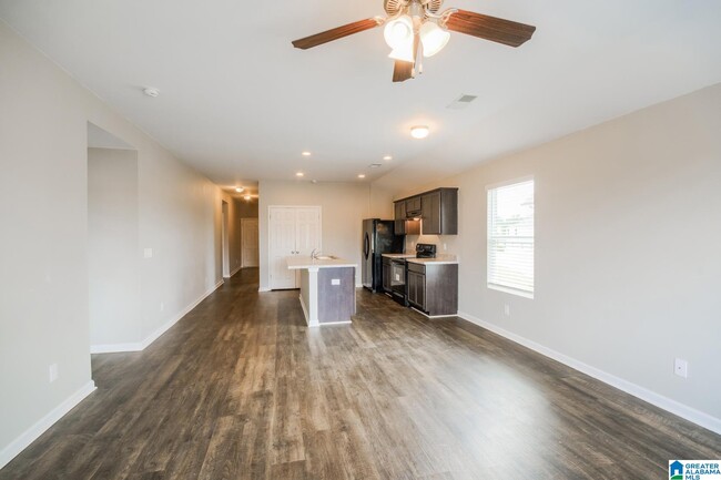 Building Photo - 960 Brookhaven Dr