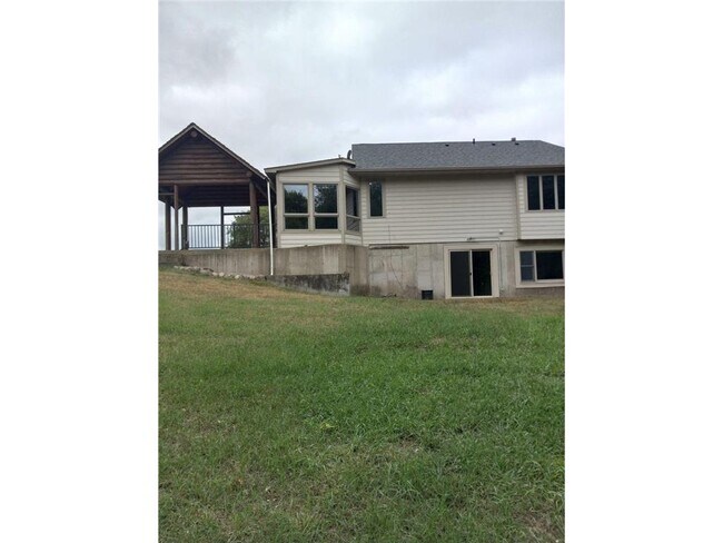 Foto del edificio - 8344 Parrish Ave NE