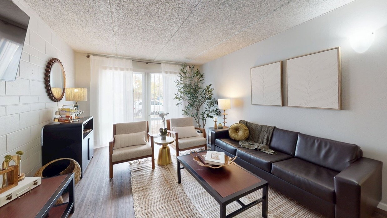 Photo - Campus Crossings on 8th Street Apartments