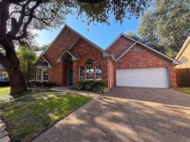 Foto del edificio - 5108 Quail Ridge Dr
