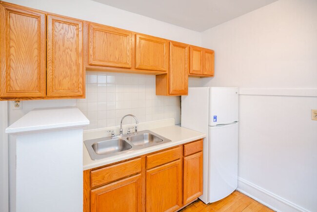Foto del edificio - 4835 N Hoyne Ave