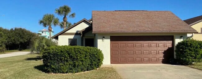Building Photo - 31 Pebble Beach Cir