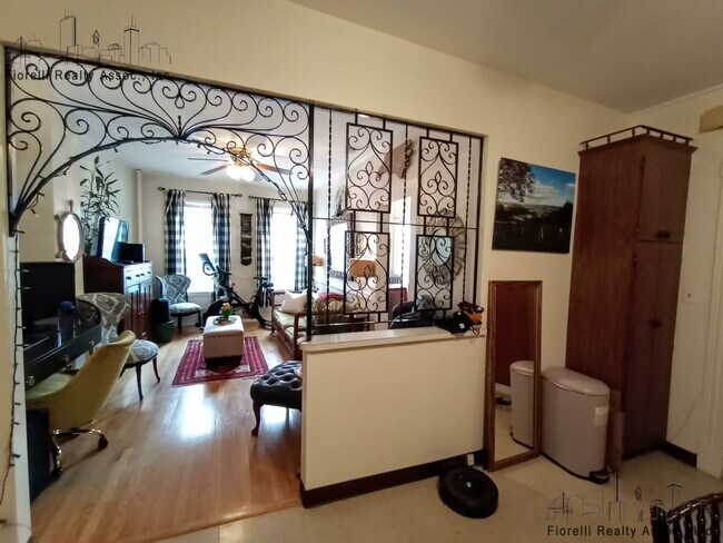 Foto del edificio - 342 Hanover St