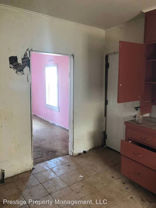 Foto del edificio - 3 br, 2 bath House - 906 N Adams Ave