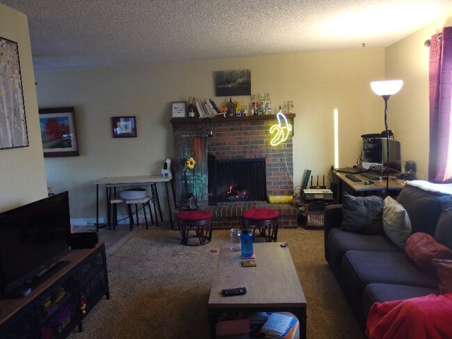 Foto del edificio - 5831 W 110th Pl