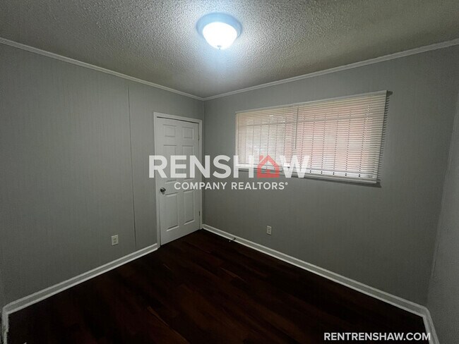 Foto del edificio - 289 Charter Ave