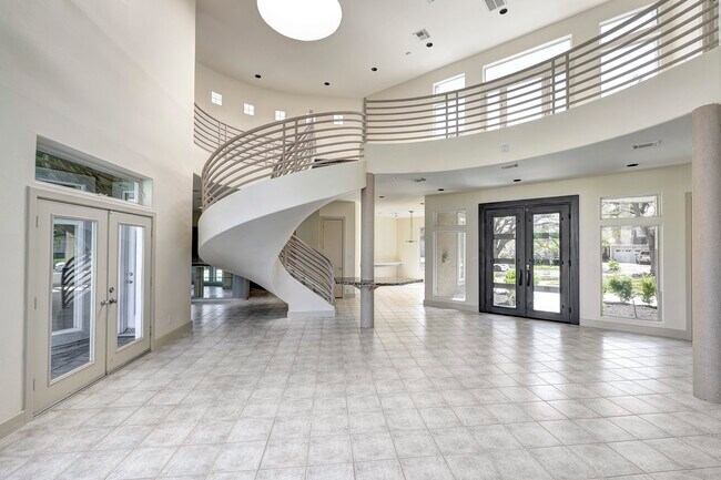 Foto del edificio - 5304 Braeburn Dr