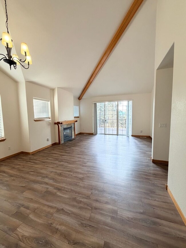 Building Photo - 5034 Swallow Ct