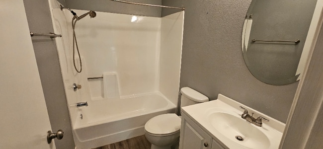 Foto del edificio - 14886 Reedley St