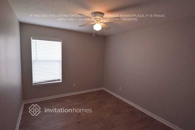 Foto del edificio - 1465 Seawolf Trail N