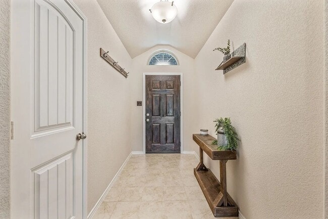 Foto del edificio - Beautiful home in Indian Harbor!