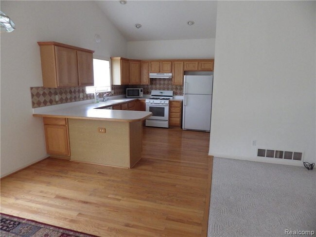 Building Photo - 9606 Sunnywood Trail