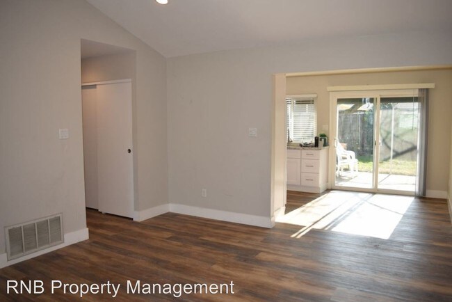 Foto del edificio - 4 br, 2 bath House - 8904 La Riviera Drive