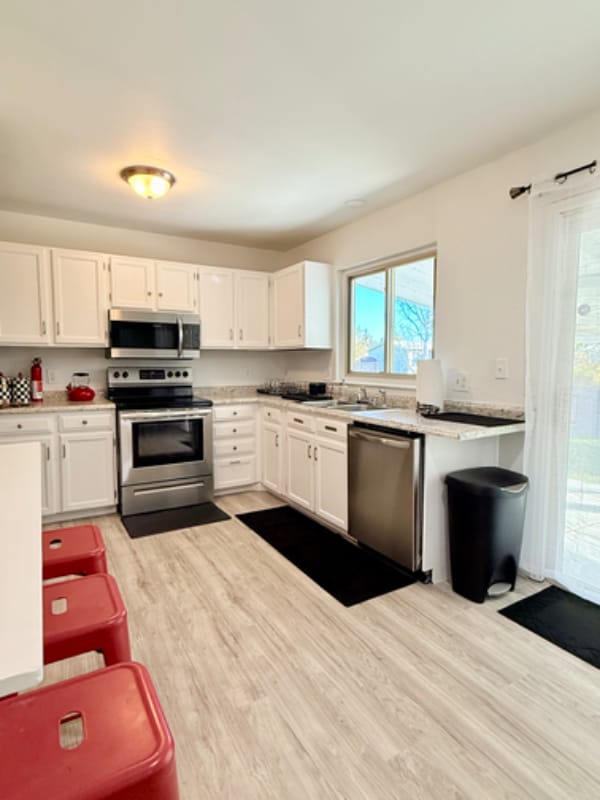 Photo - 2708 W 98th Dr House