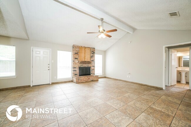 Foto del edificio - 7914 Birchbark Dr