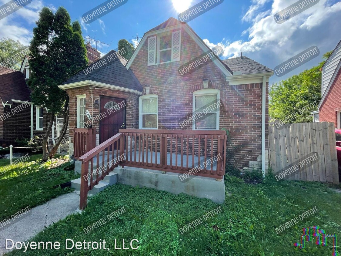 Primary Photo - 3 br, 1 bath House - 10538 Whitehill