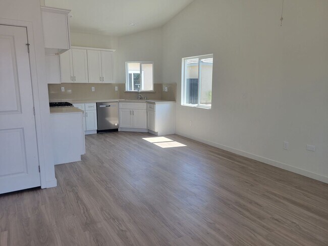 Foto del edificio - 8418 Grandy St