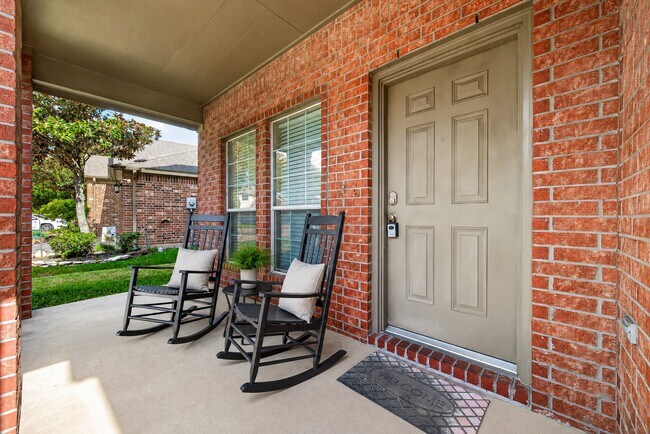 Foto del edificio - 2110 Castle Gardens Ln