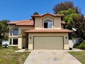 Building Photo - 3366 Waterford Dr