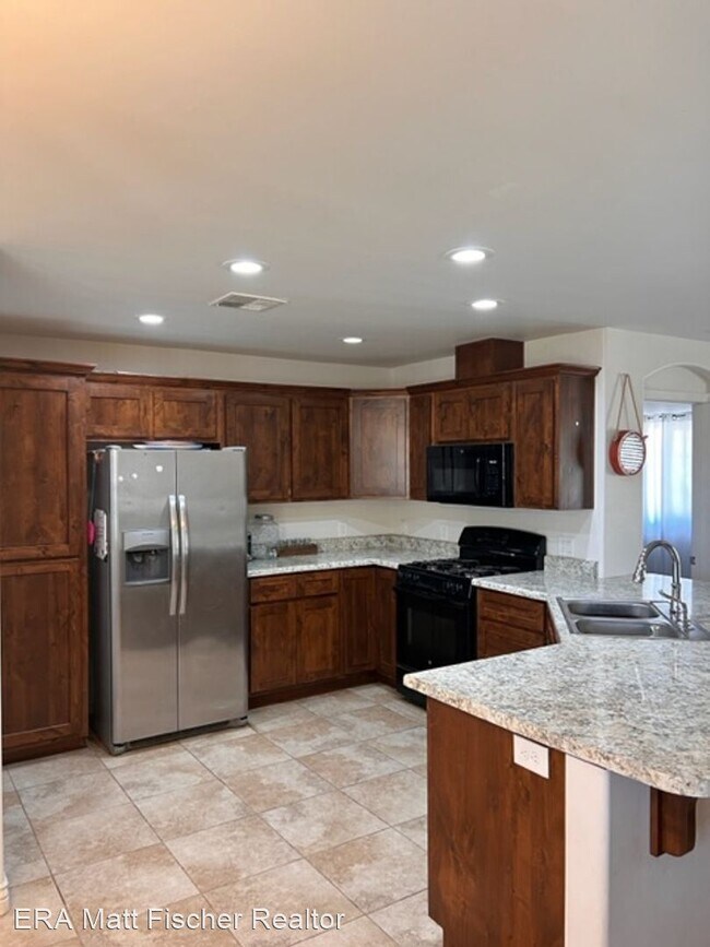 Foto del edificio - 3 br, 2 bath House - 10124 E 35th St