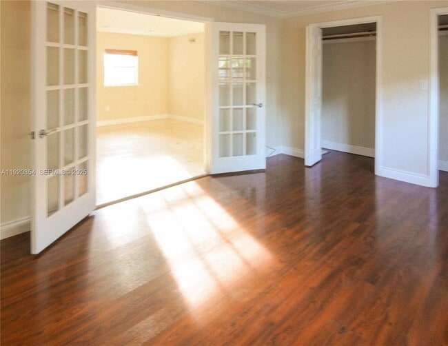 Building Photo - 6384 SW 31st St