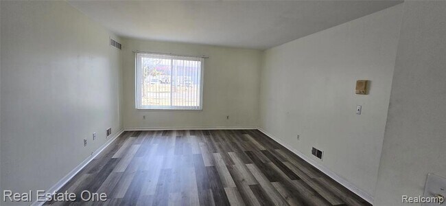 Foto del edificio - 14648 Prospect St