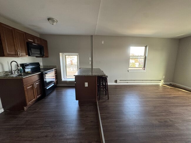 Photo - 4929 N 6th St Apartment