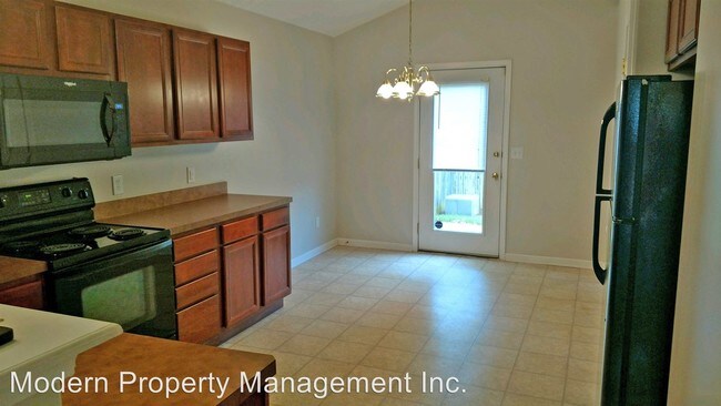 Building Photo - 121 Blue Heron Pl