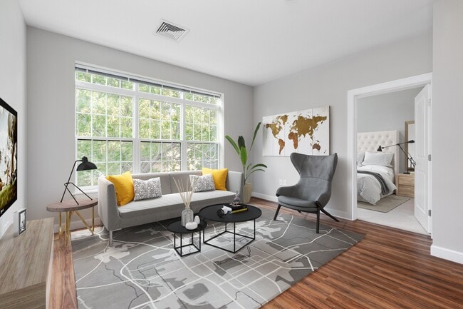 Building Photo - Halstead Salem Station