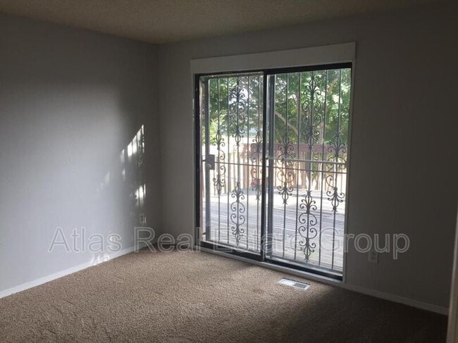 Foto del edificio - 14650 E 43rd Ave