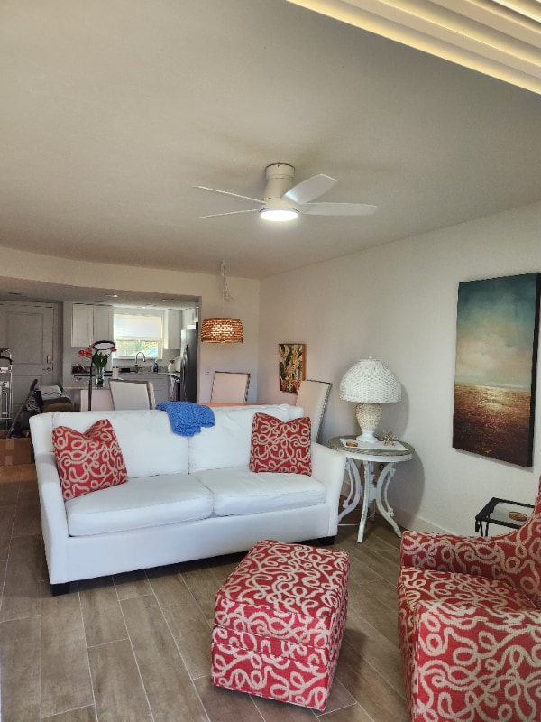 Building Photo - 16881 Davis Rd