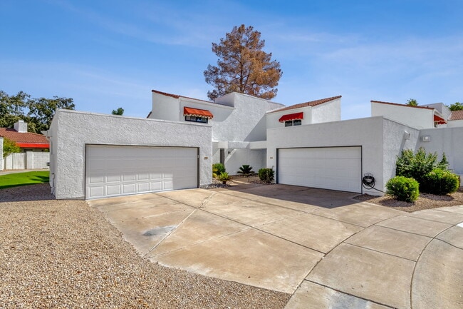 Photo - 13827 North 42nd Pl Townhome