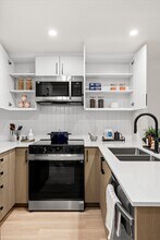 Building Photo - KOVO