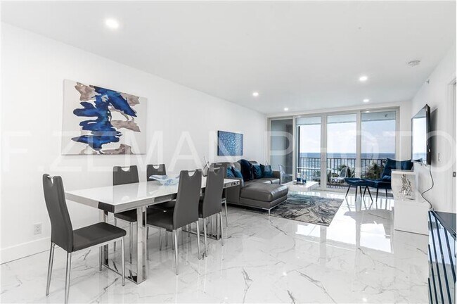 Foto del edificio - 3101 S Ocean Blvd