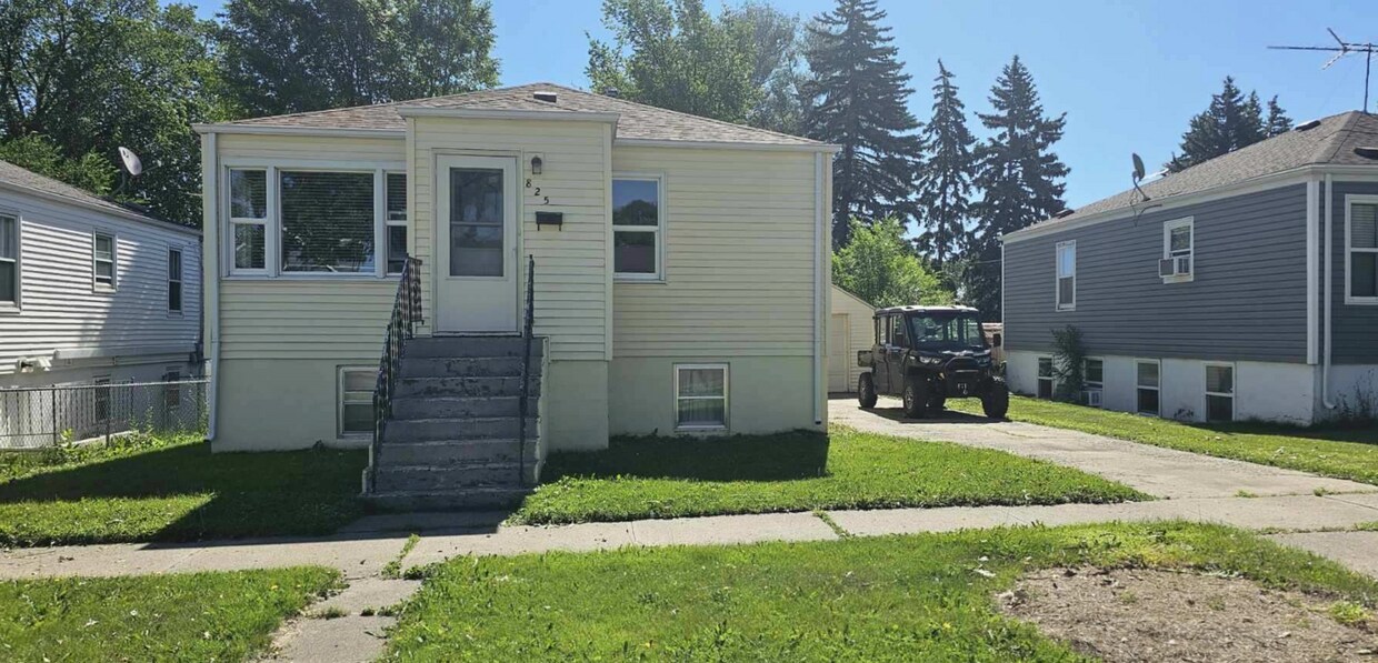Foto principal - 825 N 16th St