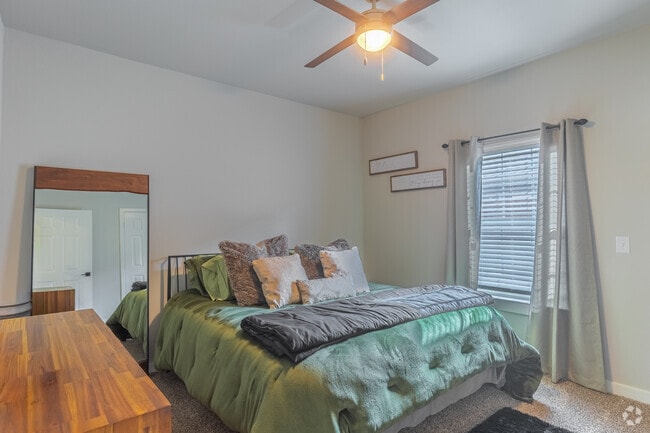 1 habitación, 1 baño - 707 pies cuadrados - Dormitorio - Palomino Pointe