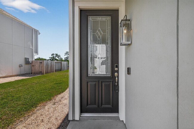 Foto del edificio - 3223 Cedar Dawn Ln