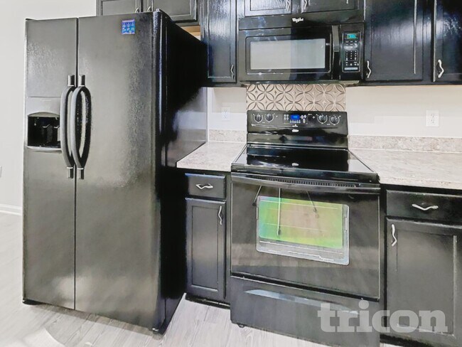 Foto del edificio - 871 Anchor Way NE