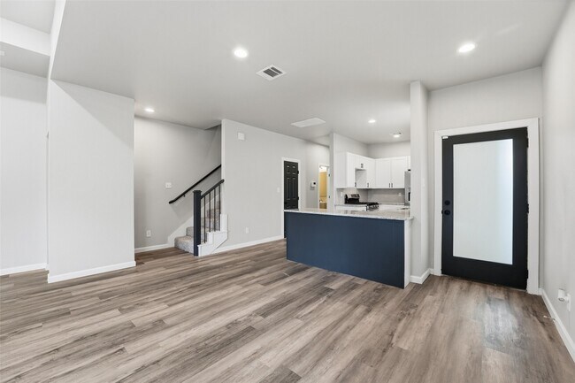 Foto del edificio - 4307 Larkspur St