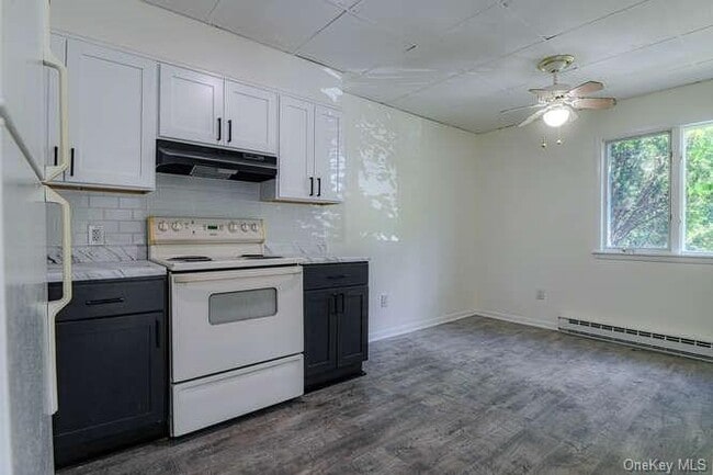 Building Photo - 1614 Rte 9W