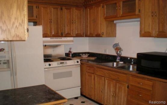Foto del edificio - 32718 Grand River Ave