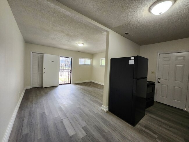Photo - 2201 & 2203 Gilbert Street Apartment