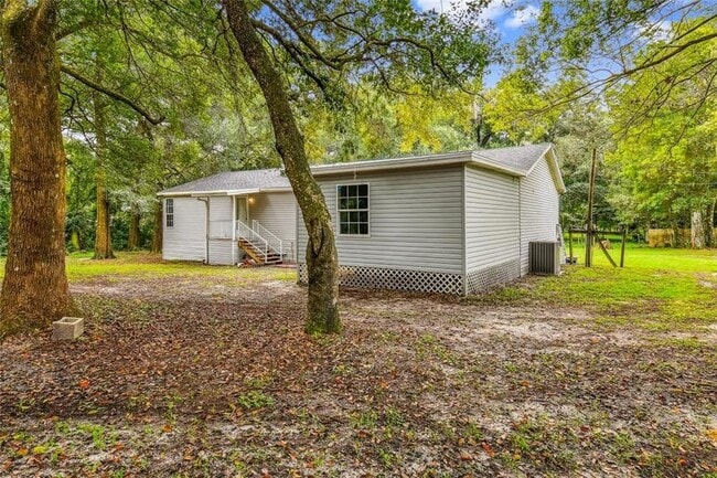 Building Photo - 34633 Missionary Rd